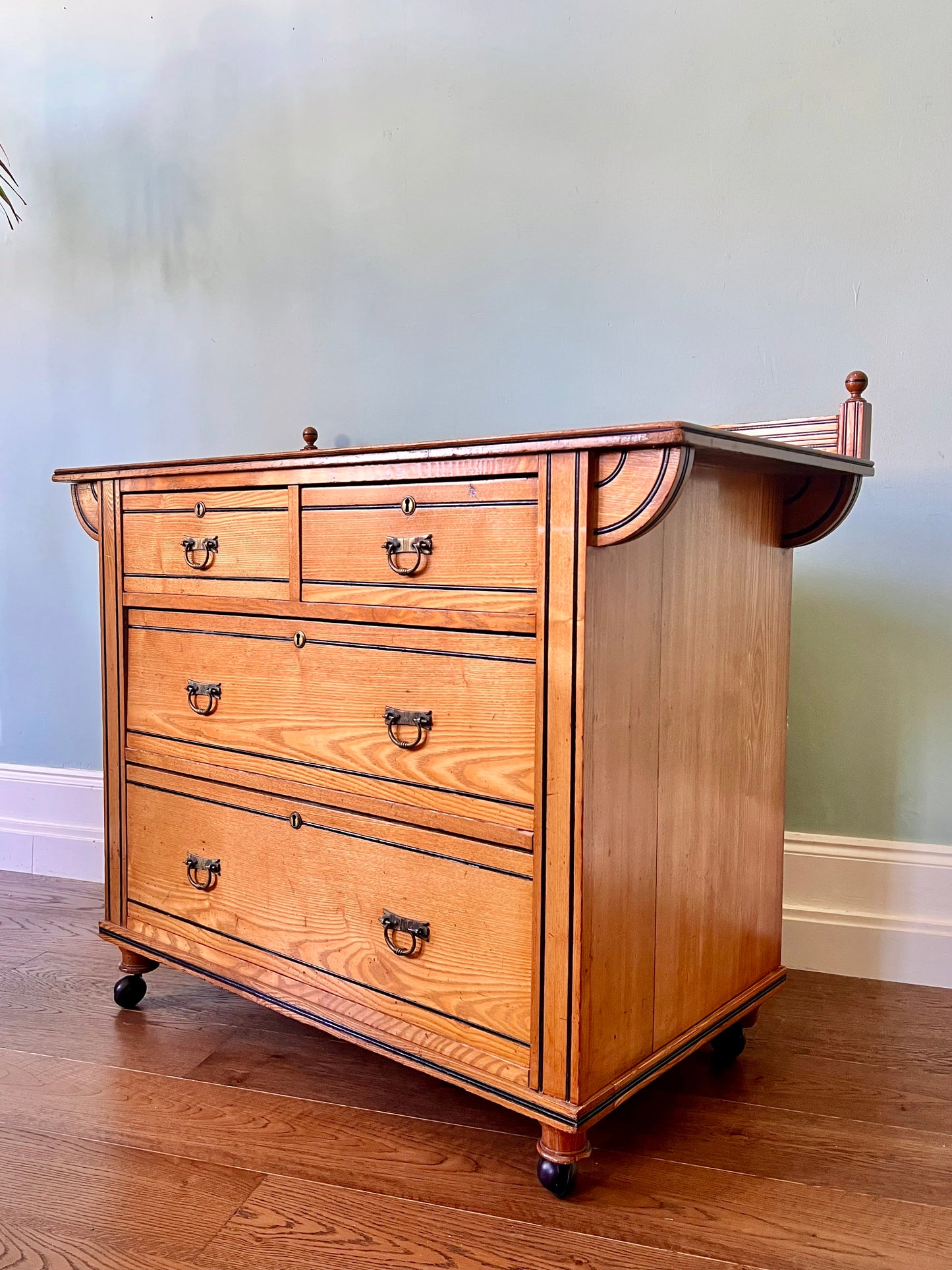 Late C19th Aesthetic Movement Chest of Drawers